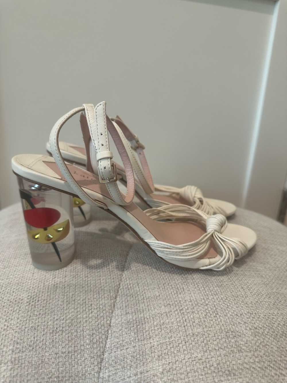 Kate Spade size 8.5 off white leather Happy Hour ankle strap sandals